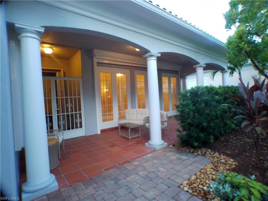 4780 Martinique WAY, NAPLES FL 34119-10