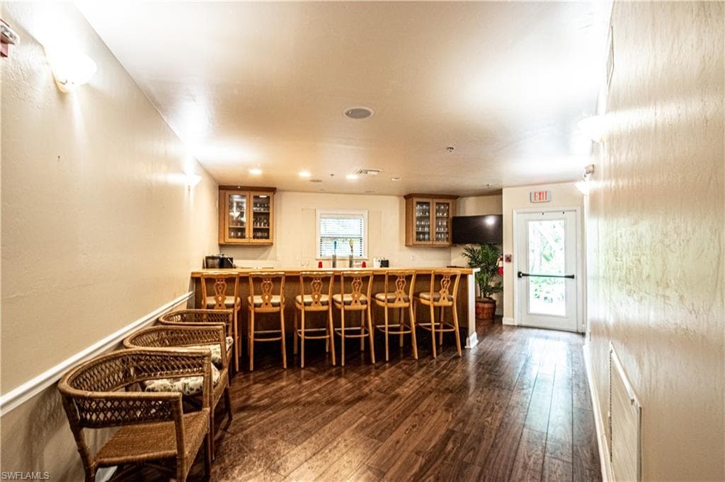 15435 Cedarwood LN # 304, NAPLES FL 34110-35