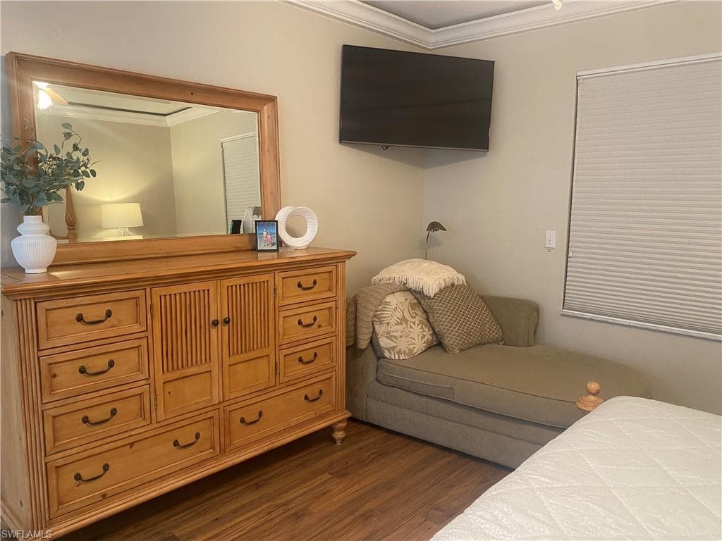 295 Waterside CIR # 102, MARCO ISLAND FL 34145-16