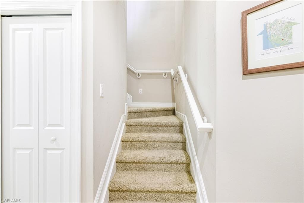 1359 Artesia DR E # 102, NAPLES FL 34113-21