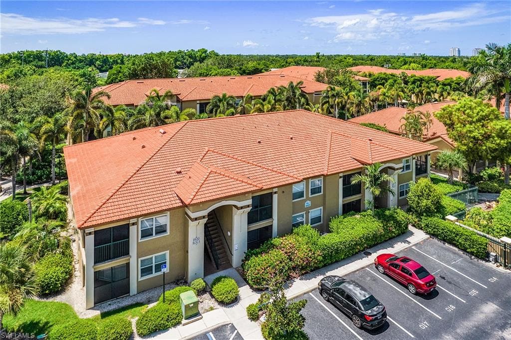 8920 Colonnades CT E 524-22
