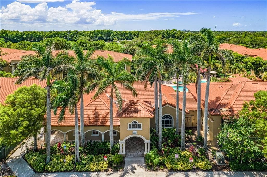 8920 Colonnades CT E 524-16
