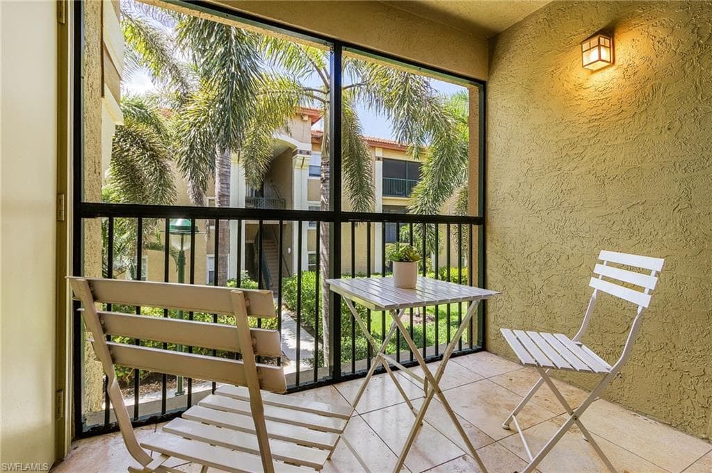 8920 Colonnades CT E 524-15