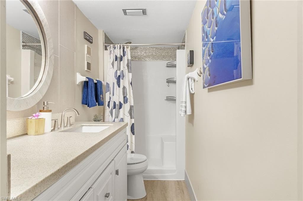 400 Lenell RD # 207, FORT MYERS BEACH FL 33931-16