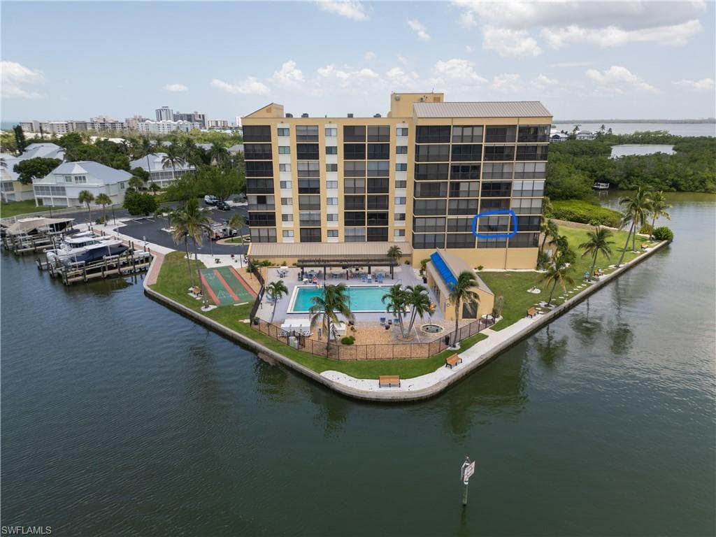 400 Lenell RD # 207, FORT MYERS BEACH FL 33931-21
