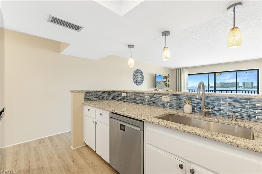 400 Lenell RD # 207, FORT MYERS BEACH FL 33931-9