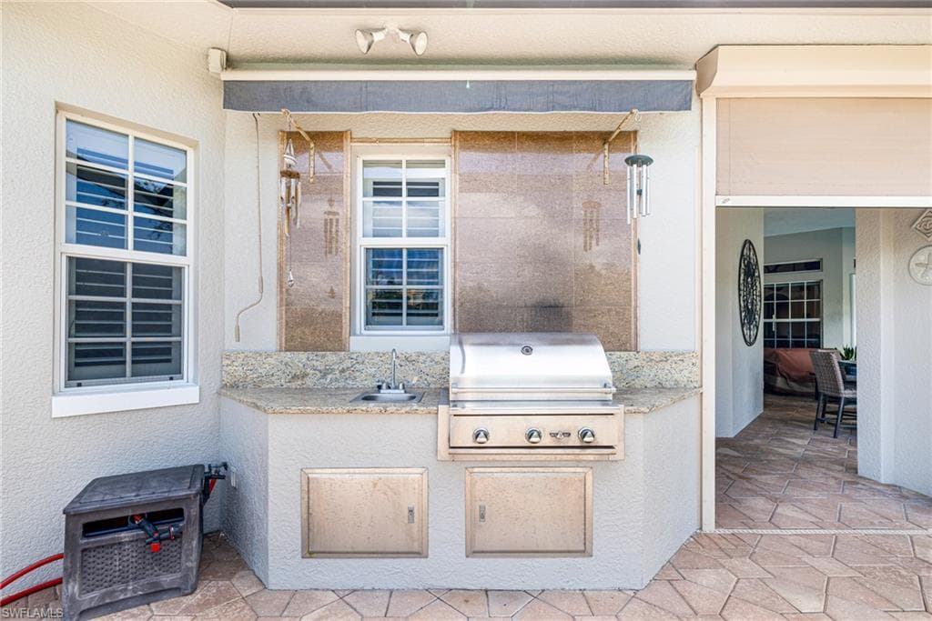 20460 Riverbrooke RUN, ESTERO FL 33928-31