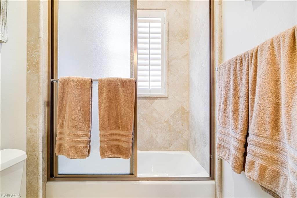 20460 Riverbrooke RUN, ESTERO FL 33928-18