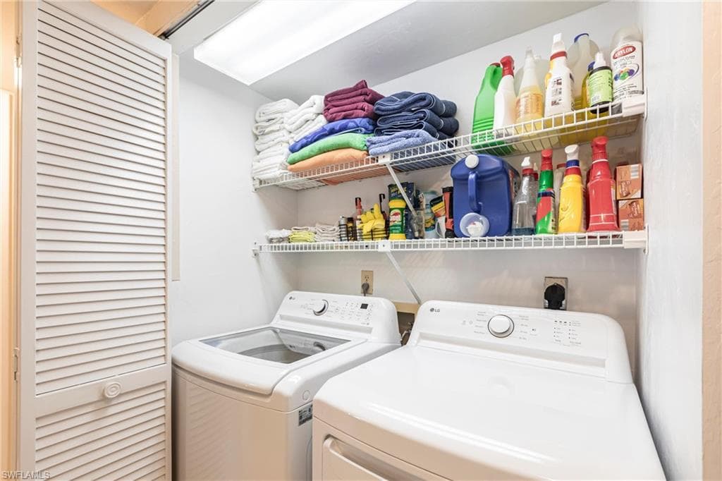 5665 Trailwinds DR # 615, FORT MYERS FL 33907-22