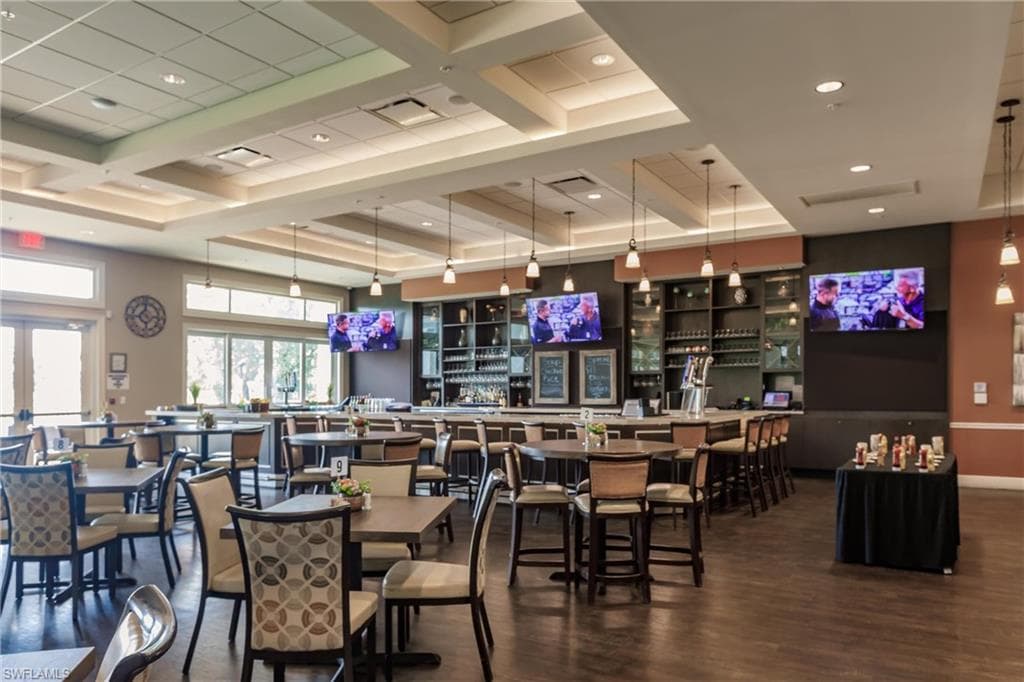 5665 Trailwinds DR # 615, FORT MYERS FL 33907-29