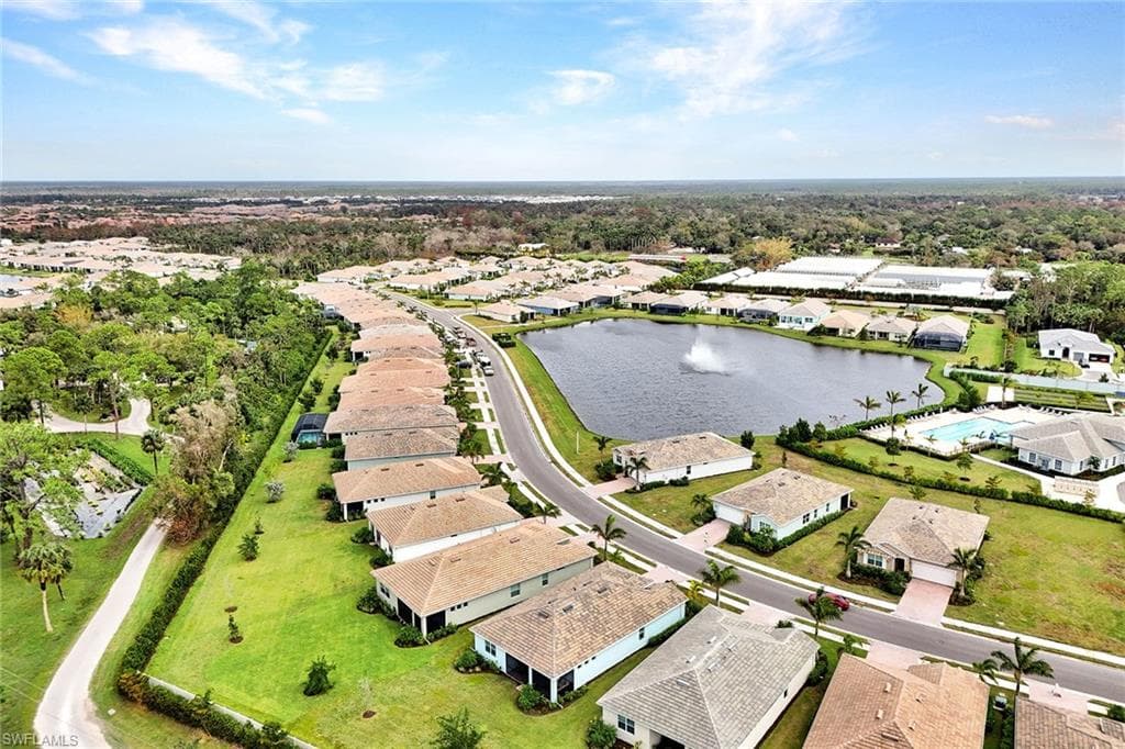 267 Tamarindo LN, NAPLES FL 34114-44