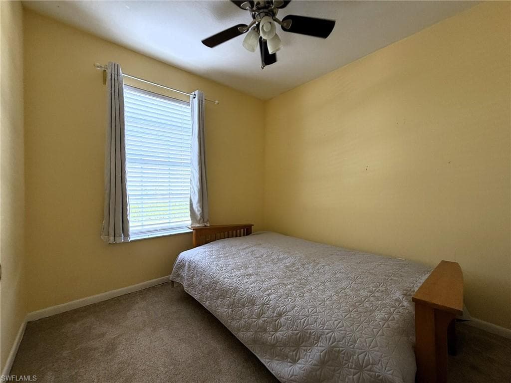 6129 Lake Front DR, FORT MYERS FL 33908-8