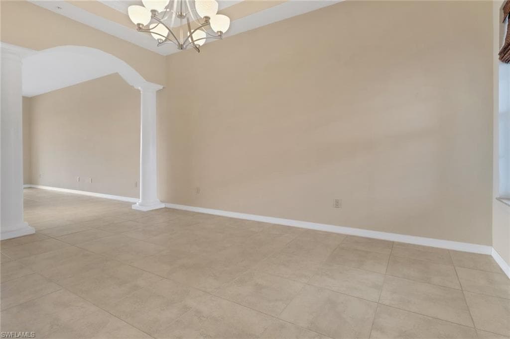 21547 Baccarat LN # 204, ESTERO FL 33928-2