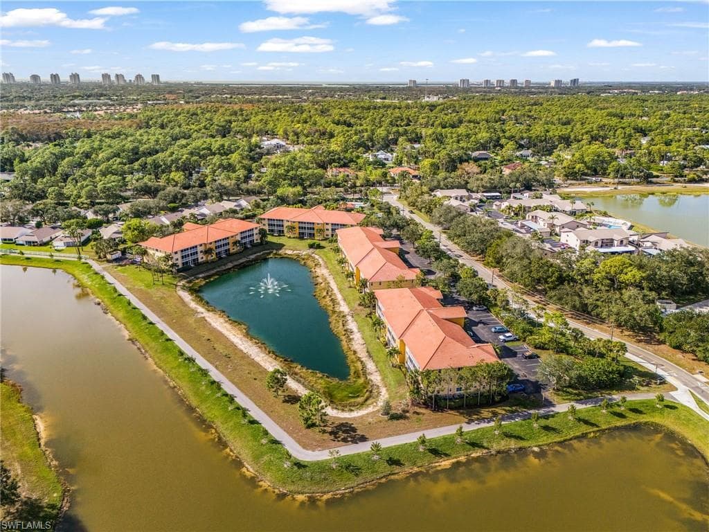10020 Maddox LN # 114, BONITA SPRINGS FL 34135-35