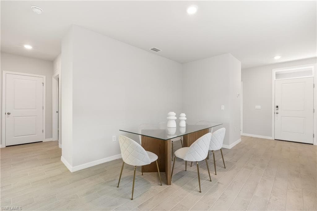 1168 BROOKLANDS DR, FORT MYERS FL 33905-6