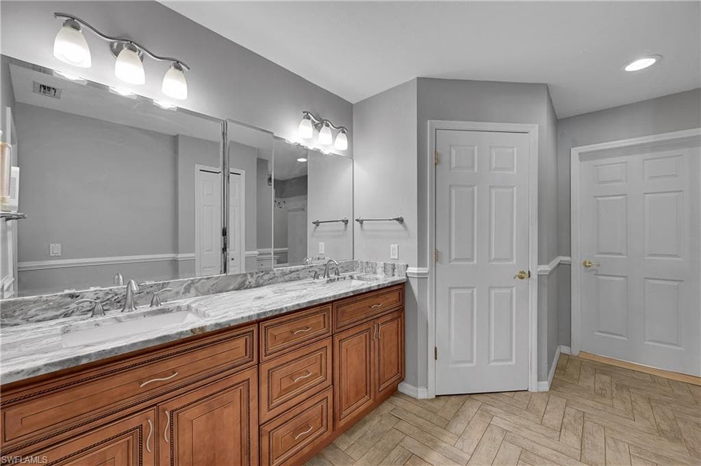 6163 Briarwood TER, FORT MYERS FL 33912-23