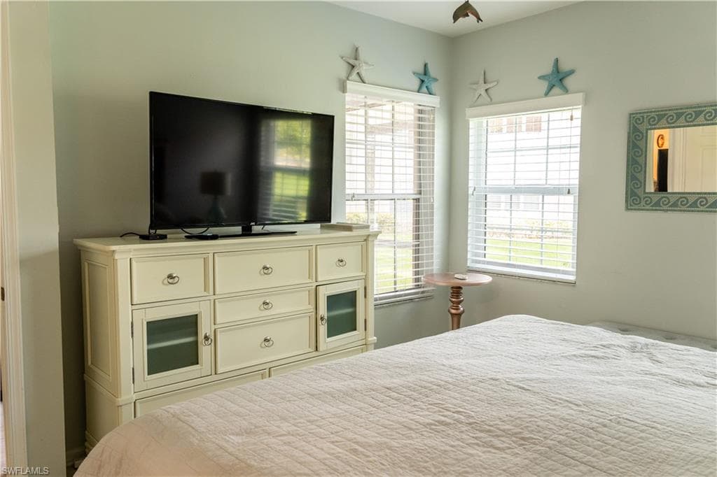 2526 Orchid Bay DR # 102, NAPLES FL 34109-25
