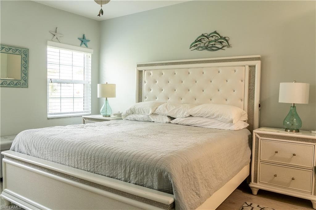 2526 Orchid Bay DR # 102, NAPLES FL 34109-24