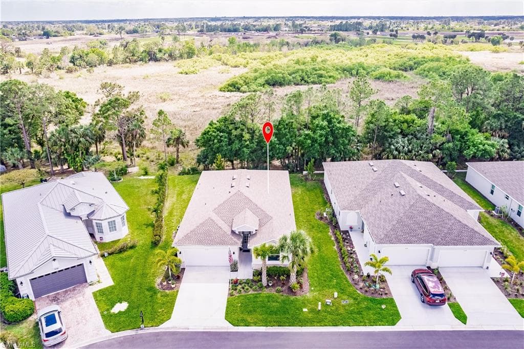 9128 Leatherwood LOOP, LEHIGH ACRES FL 33936-42