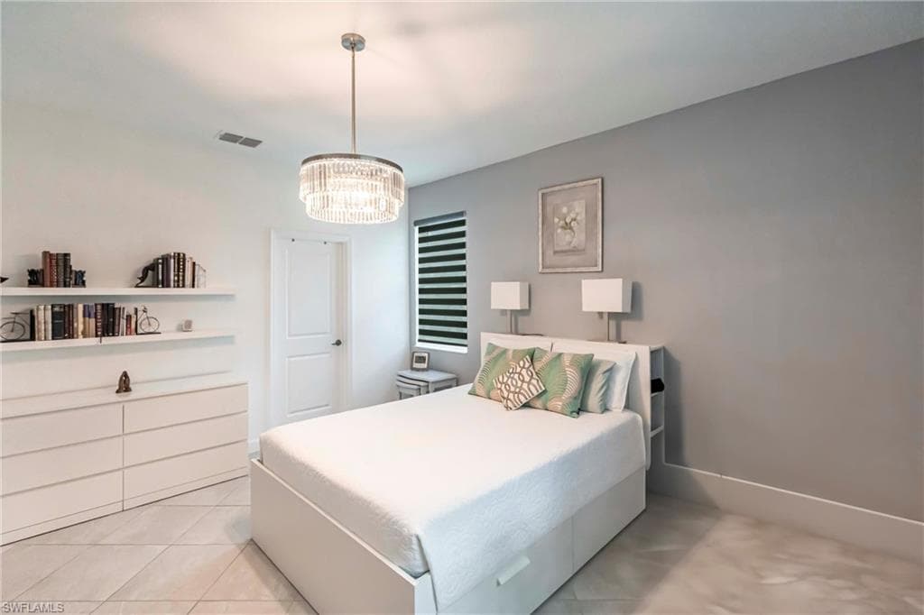 9128 Leatherwood LOOP, LEHIGH ACRES FL 33936-18