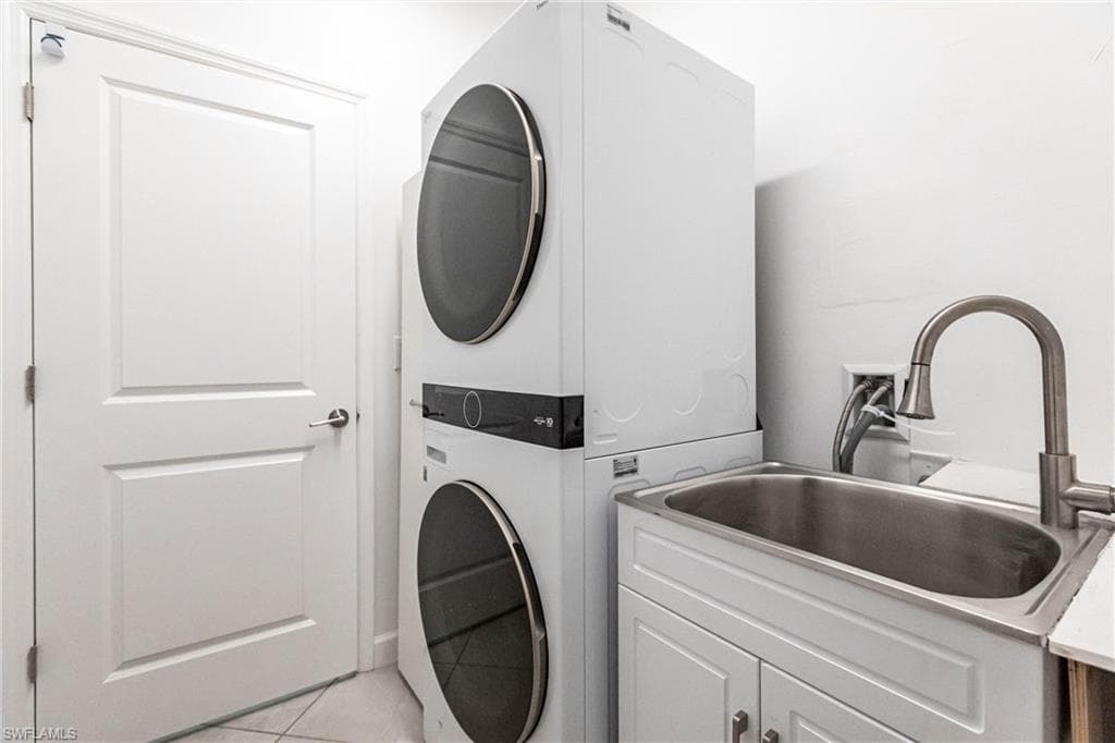 9128 Leatherwood LOOP, LEHIGH ACRES FL 33936-34