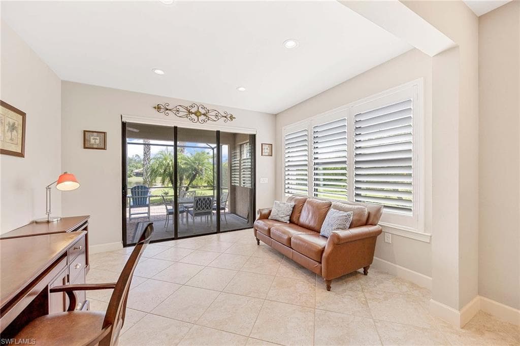 12077 Winfield CIR, FORT MYERS FL 33966-27