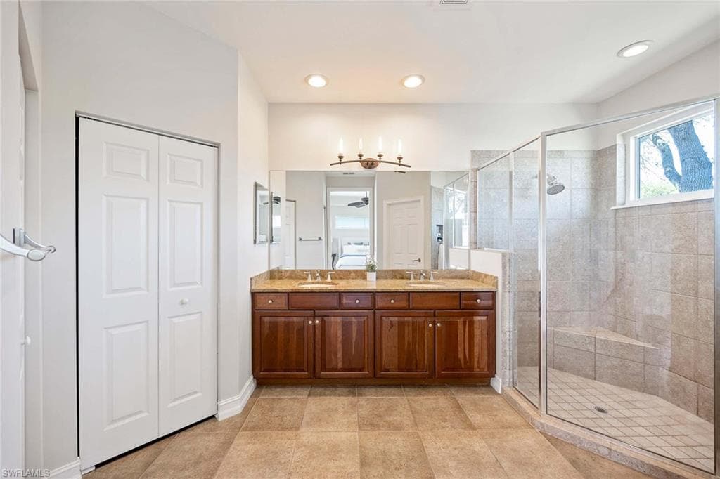 1821 Tarpon Bay DR S, NAPLES FL 34119-19