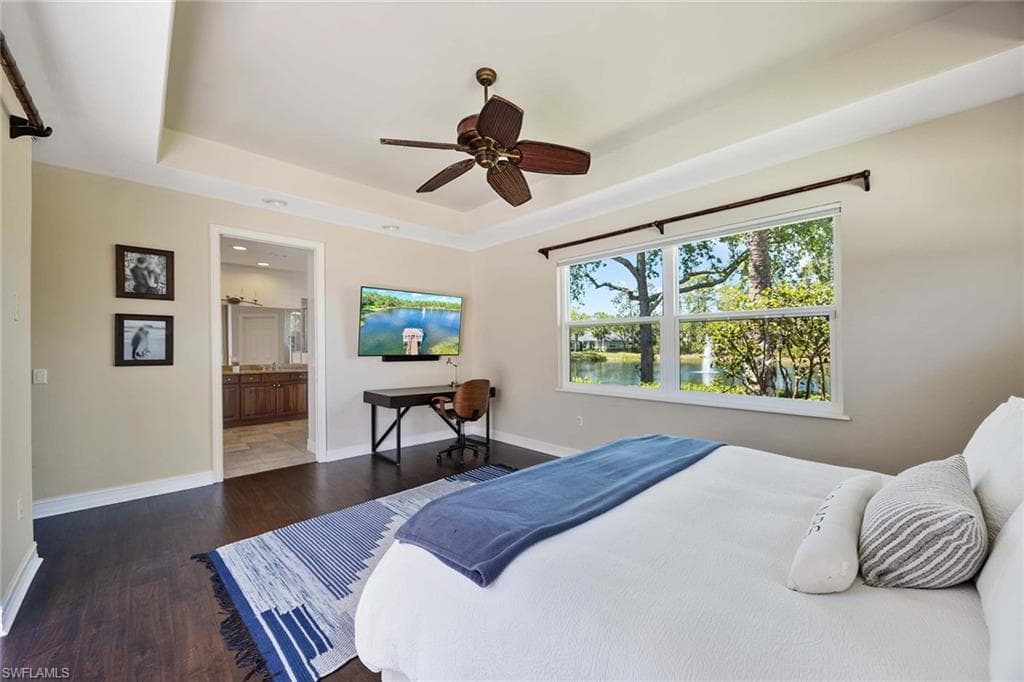 1821 Tarpon Bay DR S, NAPLES FL 34119-17