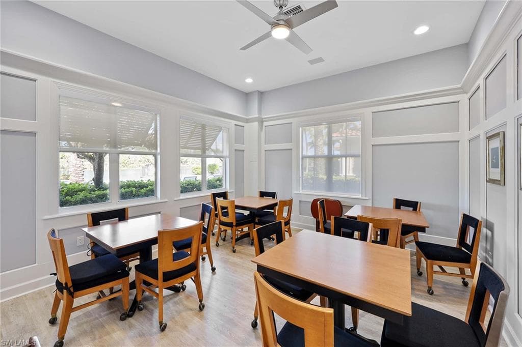 1821 Tarpon Bay DR S, NAPLES FL 34119-47
