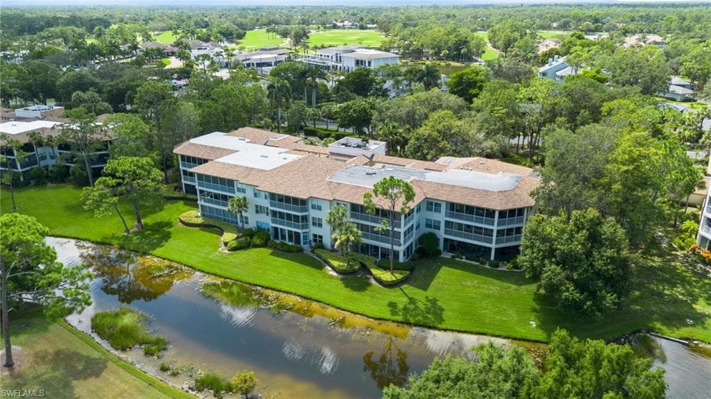 400 Wyndemere WAY # D102, NAPLES FL 34105-27