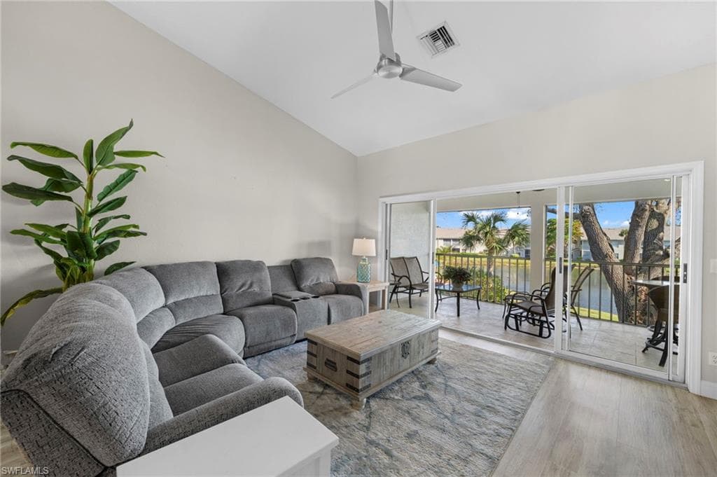 13120 Castle Harbour DR # N4, NAPLES FL 34110-6