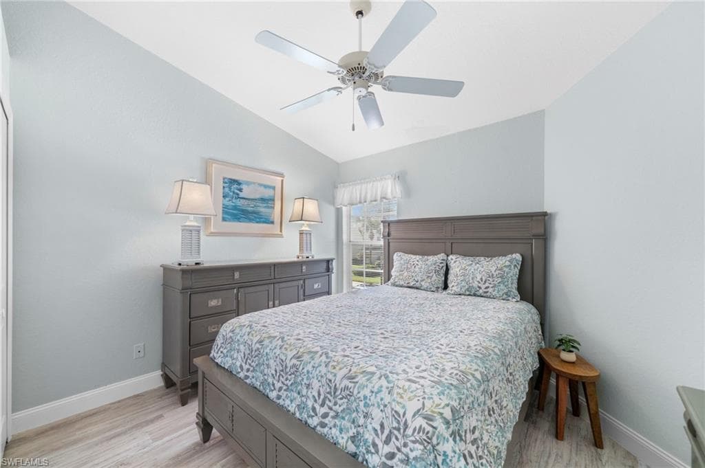 13120 Castle Harbour DR # N4, NAPLES FL 34110-20