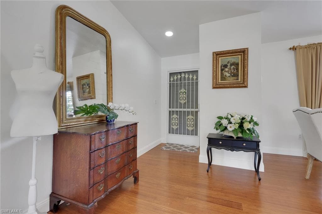 3231 Horse Carriage Way # 10, NAPLES FL 34105-5