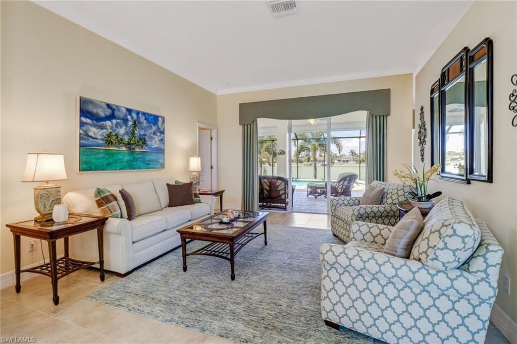 1119 SE 1st TER, CAPE CORAL FL 33990-4