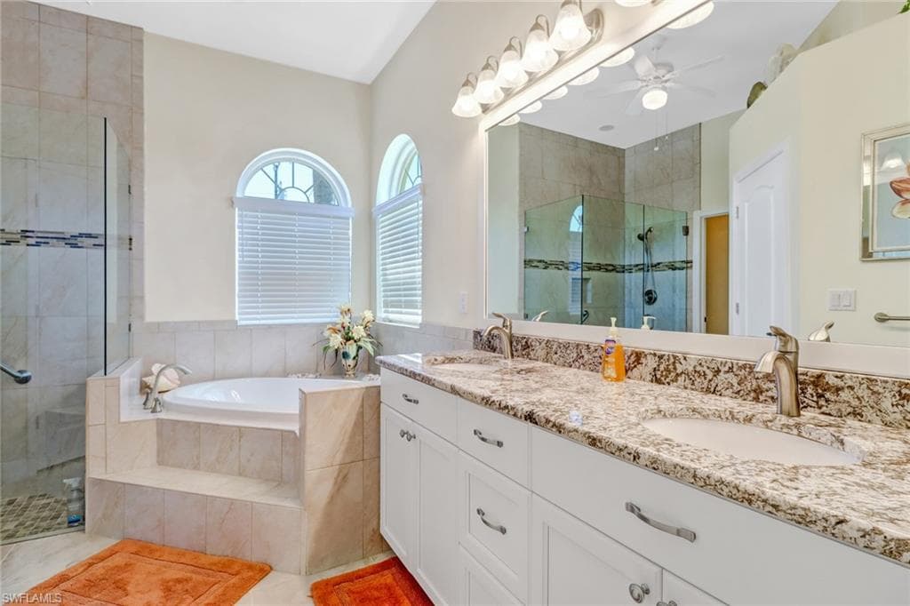 1119 SE 1st TER, CAPE CORAL FL 33990-17