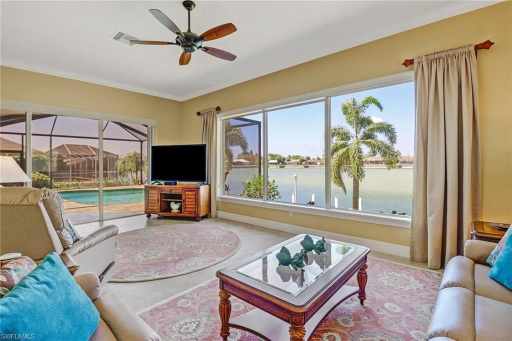 1119 SE 1st TER, CAPE CORAL FL 33990-14