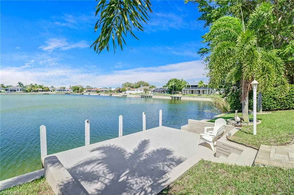 1119 SE 1st TER, CAPE CORAL FL 33990-30