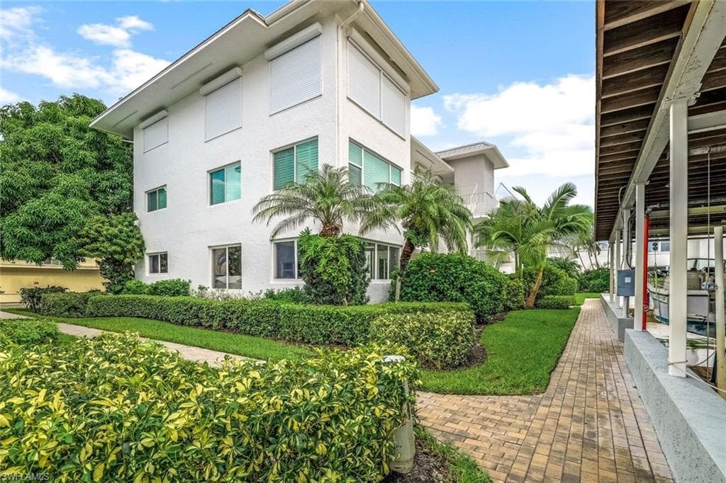 1100 8th AVE S # H227, NAPLES FL 34102-18