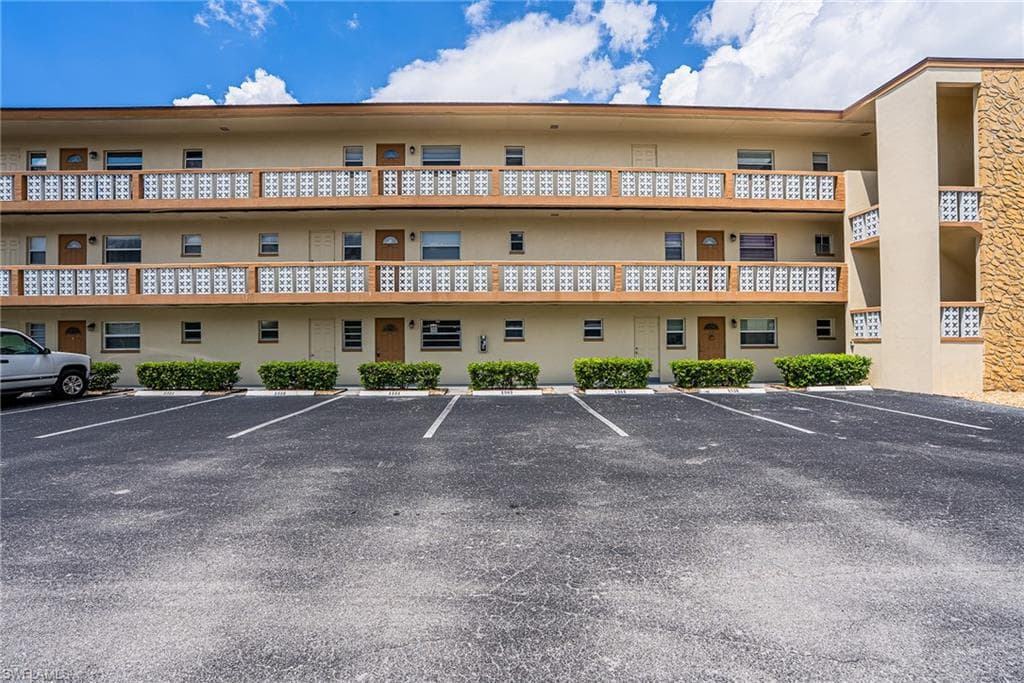 1503 Tropic TER, NORTH FORT MYERS FL 33903-5