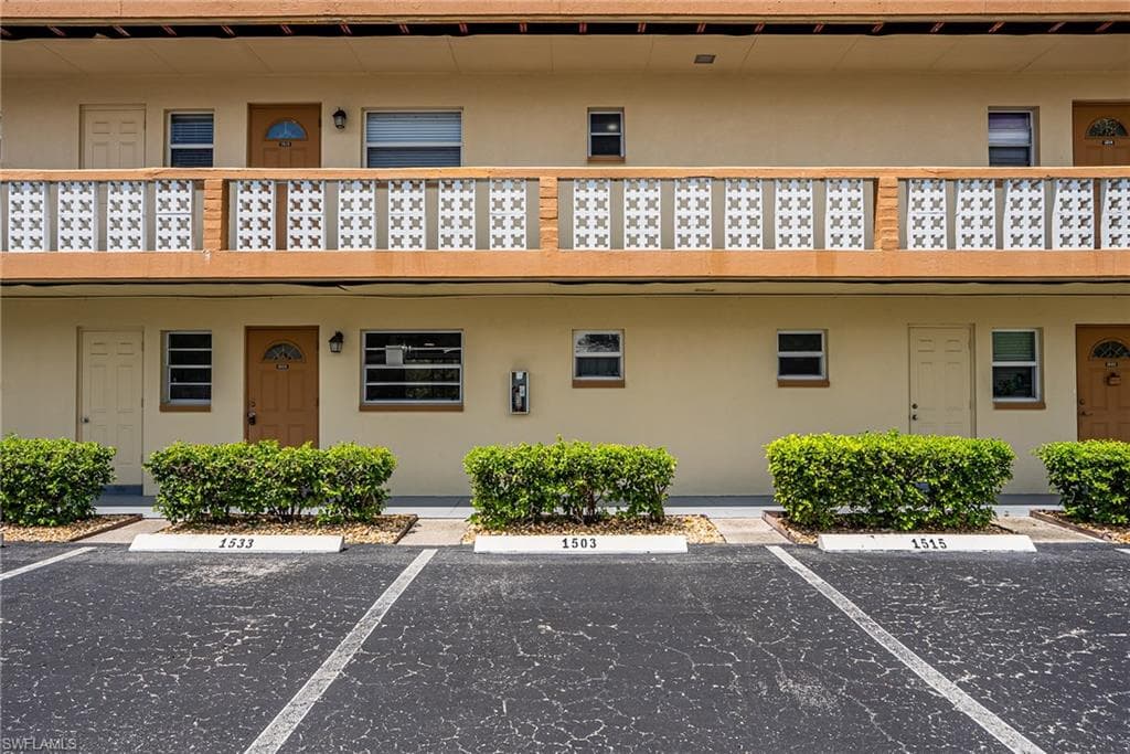 1503 Tropic TER, NORTH FORT MYERS FL 33903-6