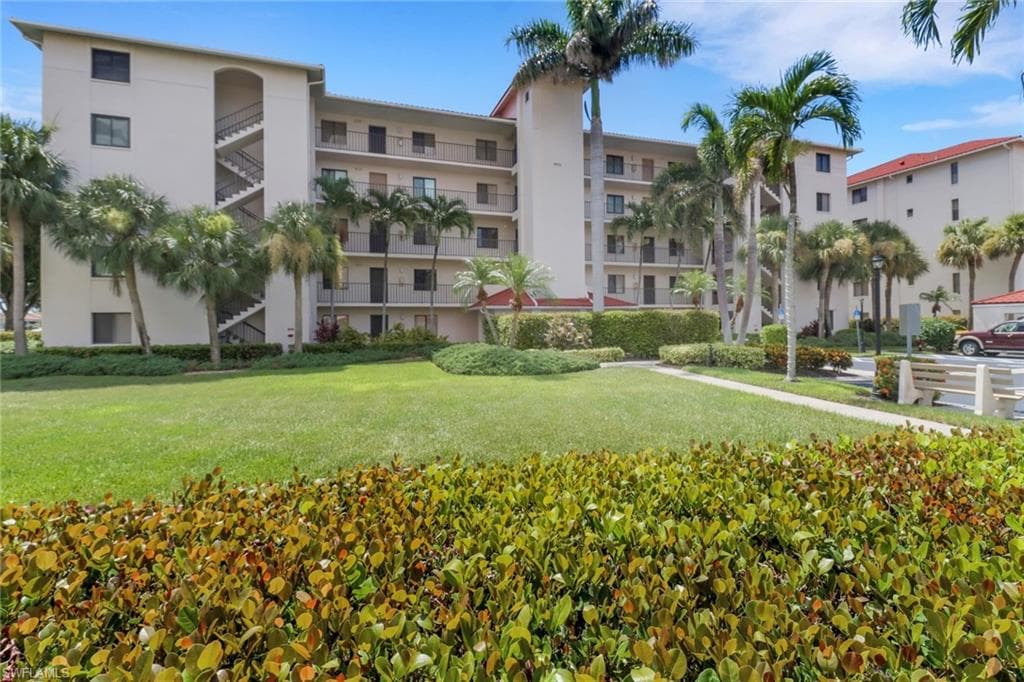 9431 Sunset Harbor LN # 113, FORT MYERS FL 33919-32