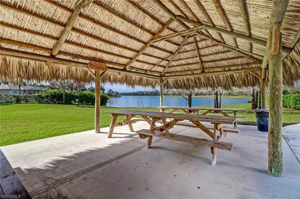 3419 Allegheny CT, NAPLES FL 34120-40