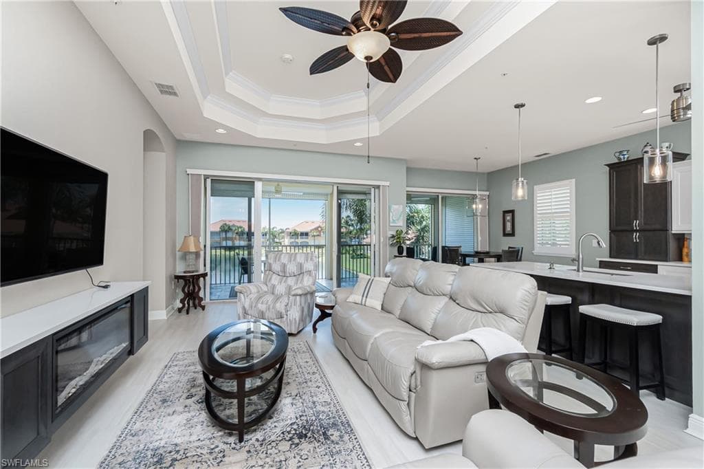 175 Shadroe Cove CIR # 1104, CAPE CORAL FL 33991-5