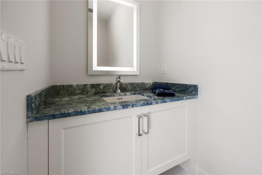 4751 1st AVE SW, NAPLES FL 34119-18