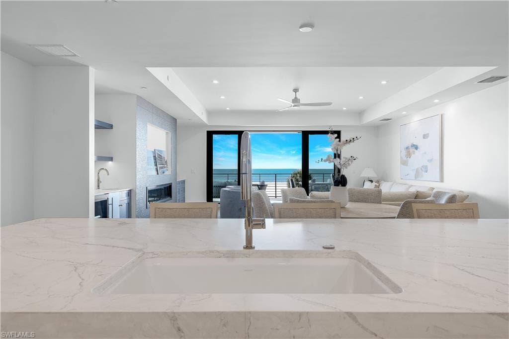 6230 Estero BLVD # 402, FORT MYERS BEACH FL 33931-18