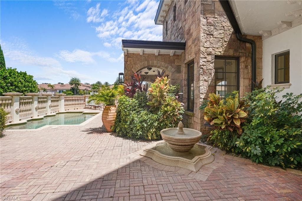 16653 Toscana CIR # 701, NAPLES FL 34110-35