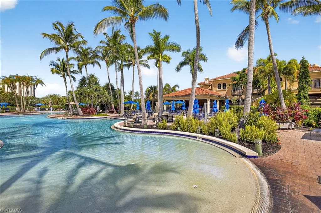 1060 Borghese LN # 702, NAPLES FL 34114-41