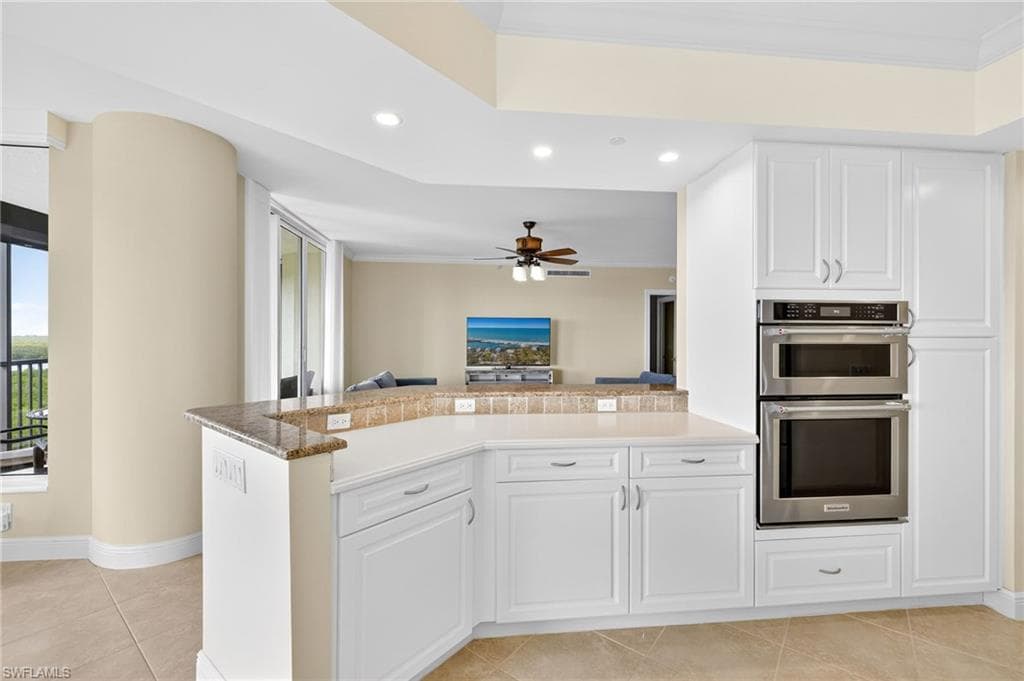 1060 Borghese LN # 702, NAPLES FL 34114-11