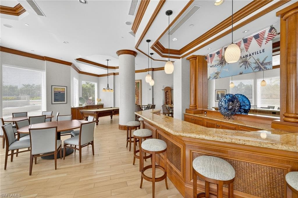 1060 Borghese LN # 702, NAPLES FL 34114-33