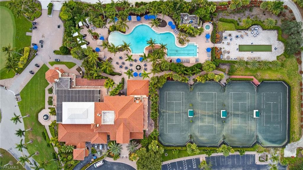 1060 Borghese LN # 702, NAPLES FL 34114-39